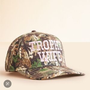 ISO: KenzKustomz Trophy Wife Camo Hat (Do Not Buy)